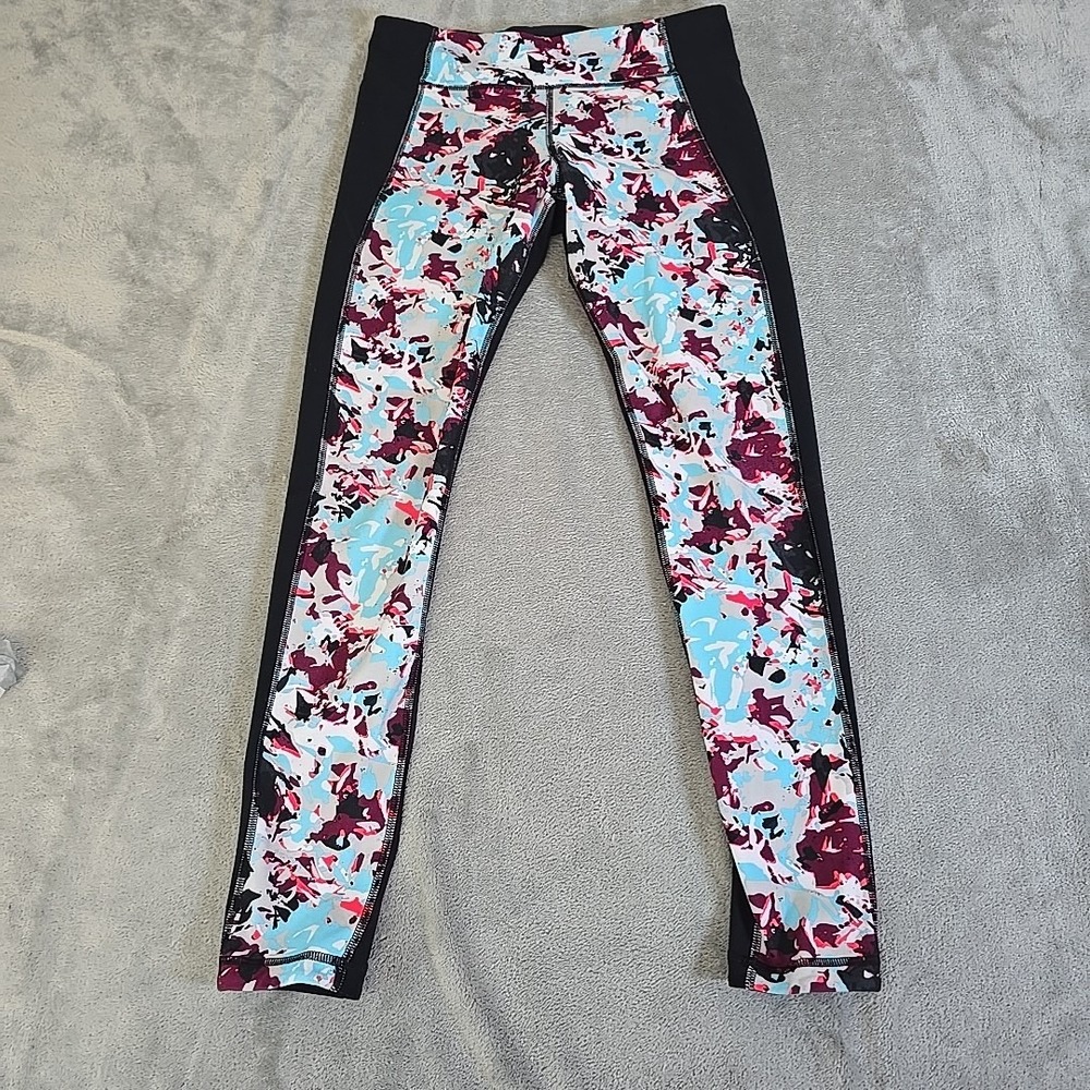 Under Armour Leggings Womens Meduim Multicolored Activewear Athleisure Casual